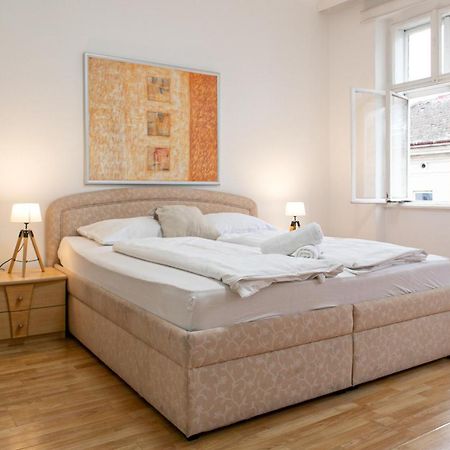 Budget City Stay - Near Wiener Stadthalle Ideal For Longstays Zewnętrze zdjęcie