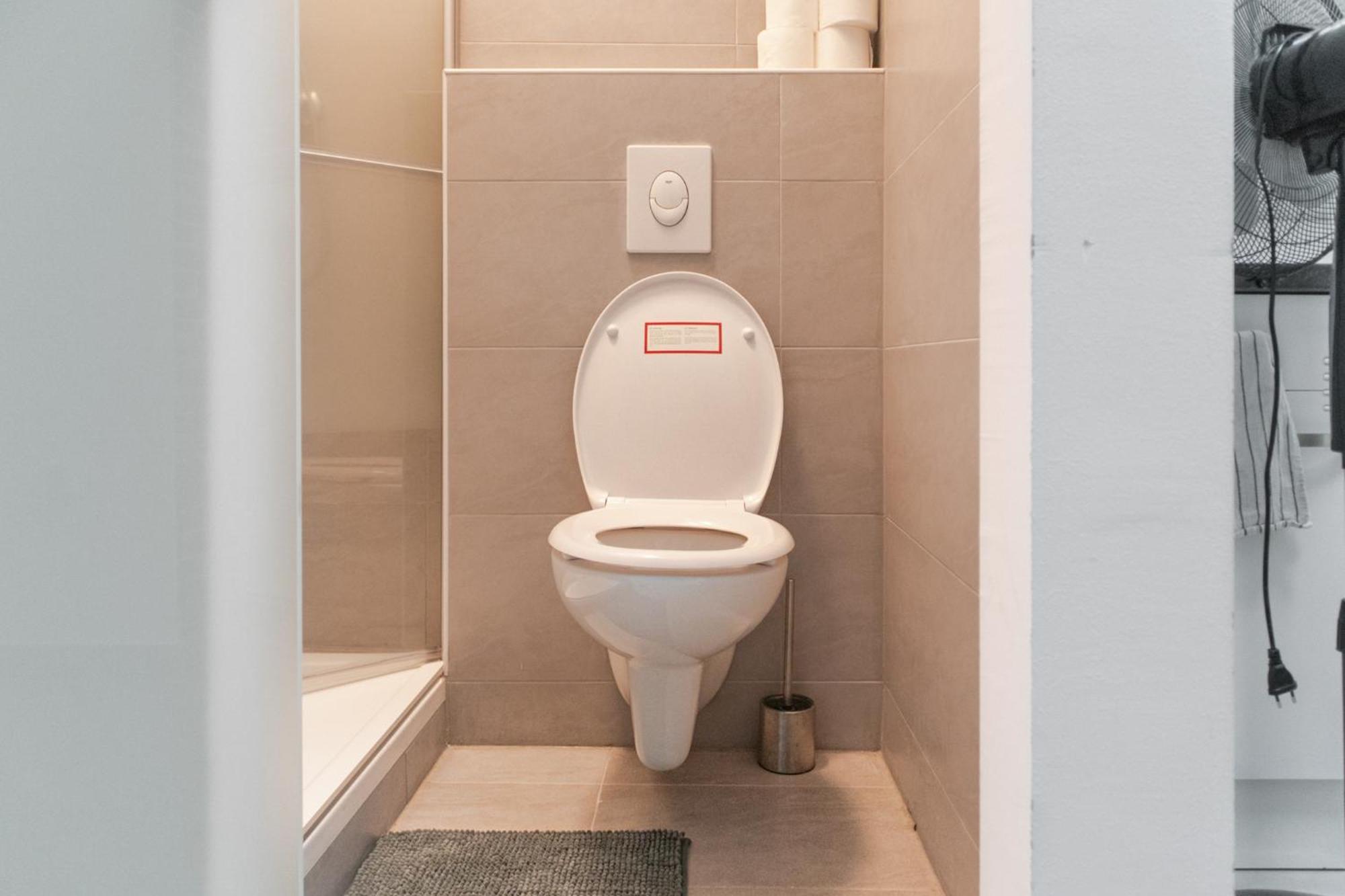 Budget City Stay - Near Wiener Stadthalle Ideal For Longstays Zewnętrze zdjęcie